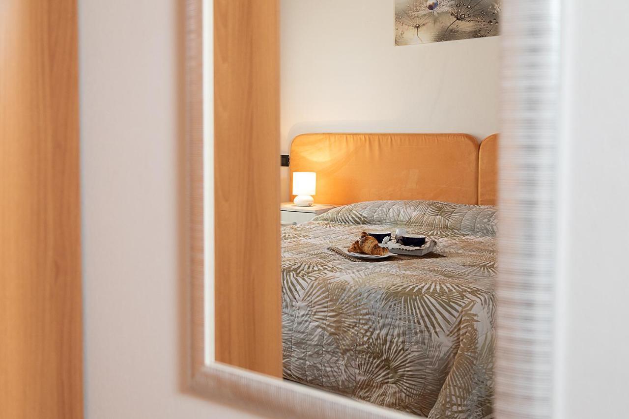 Apartments Eden - Regarda Travel ลาซีเซ ภายนอก รูปภาพ
